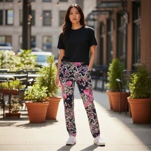 Floral Women's Joggers in Black Pink and Blue.Size L.NWT